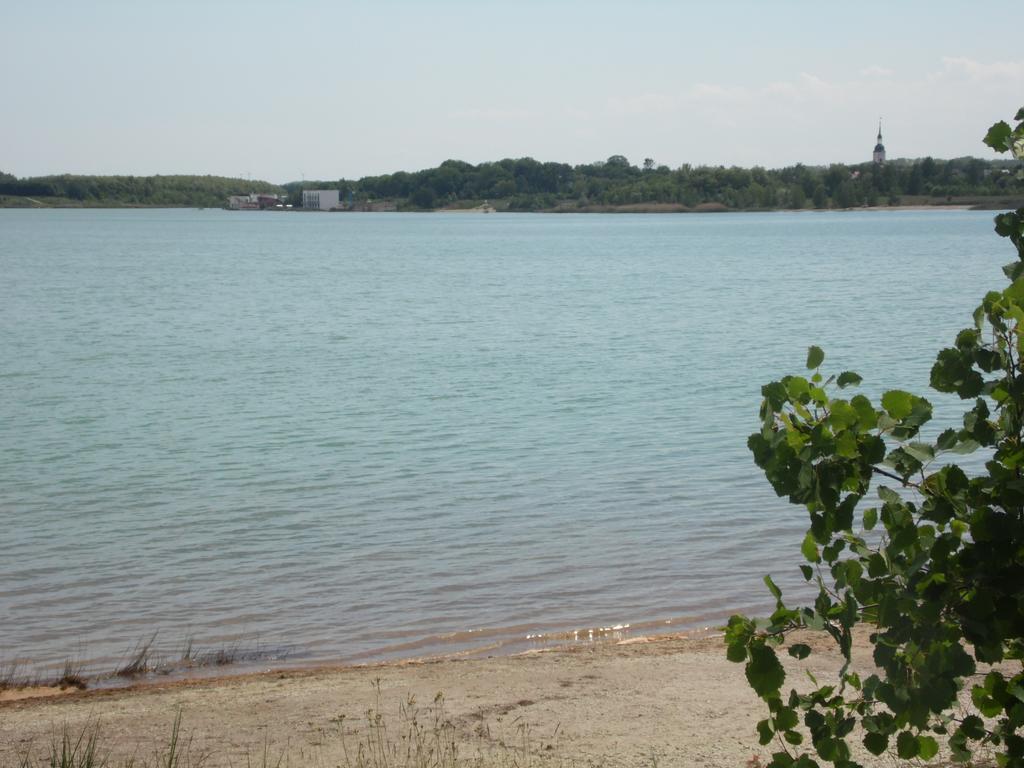 Ferienwohnungen In Kahnsdorf - Hainer See - Suedlich Von Leipzig - In Ruhiger Lage Neukieritzsch Bagian luar foto