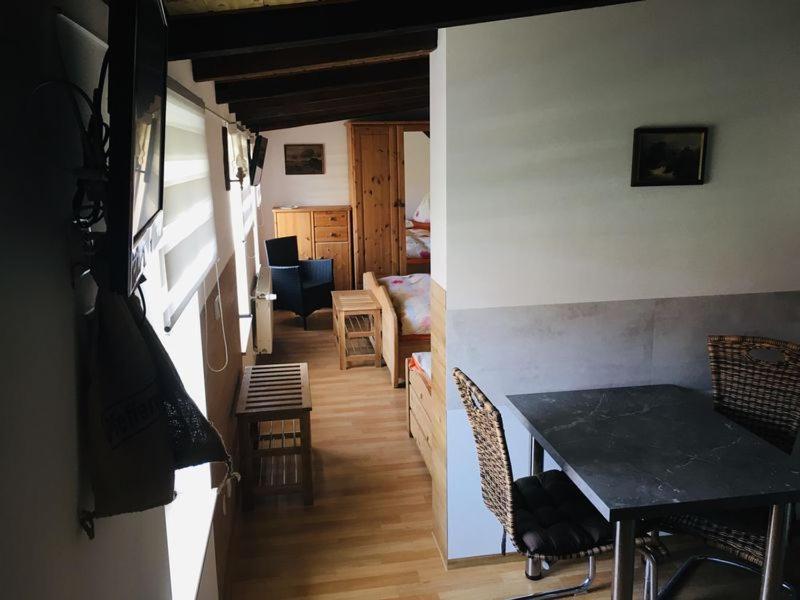 Ferienwohnungen In Kahnsdorf - Hainer See - Suedlich Von Leipzig - In Ruhiger Lage Neukieritzsch Bagian luar foto