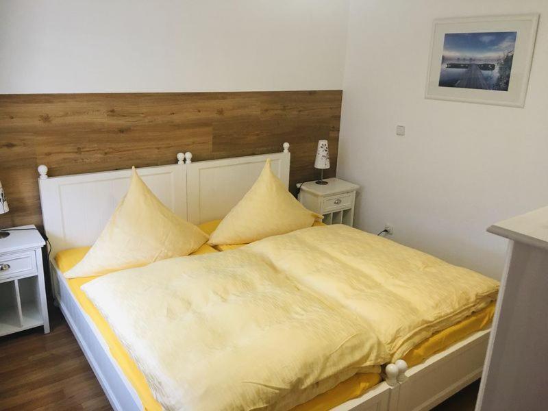 Ferienwohnungen In Kahnsdorf - Hainer See - Suedlich Von Leipzig - In Ruhiger Lage Neukieritzsch Bagian luar foto